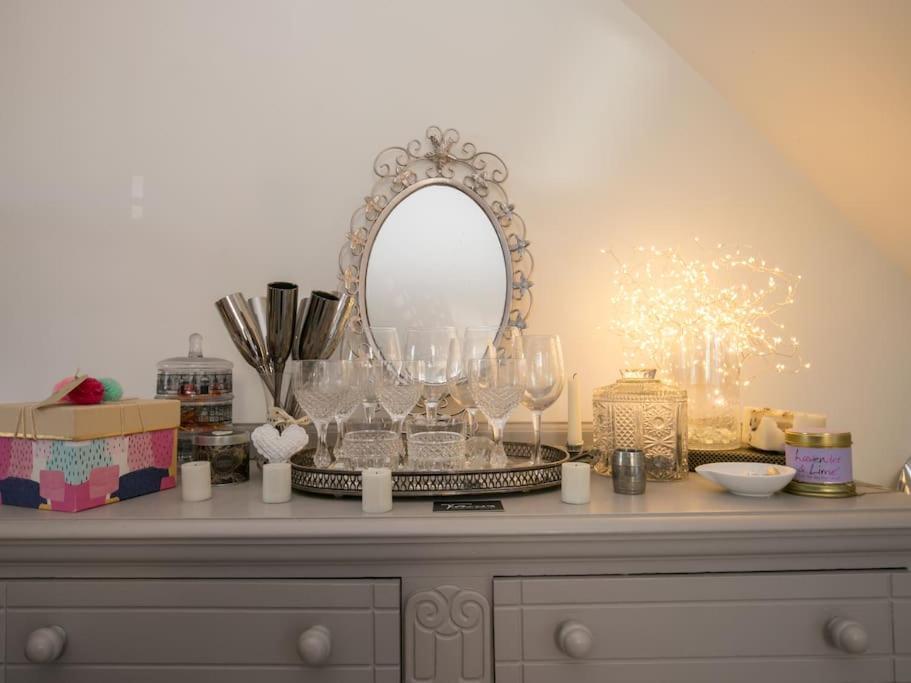 Gorgeous House Near Windsor & River Thames Holiday home Datchet